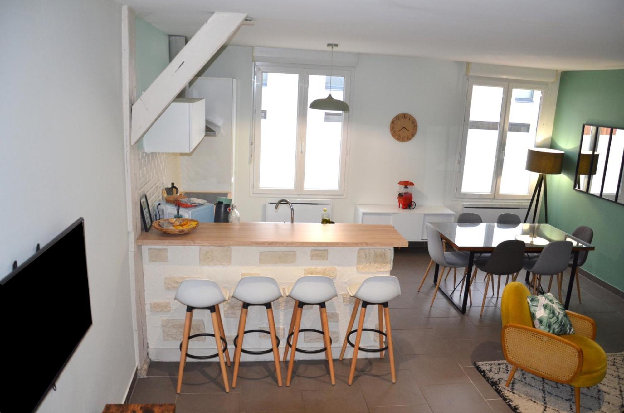 Le Cocon Troyen - 6-8P - 2 Parking Gratuits Apartment Troyes Exterior photo